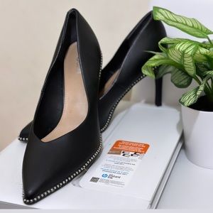 ▪️Bar III by INC international Black studded pumps◾️